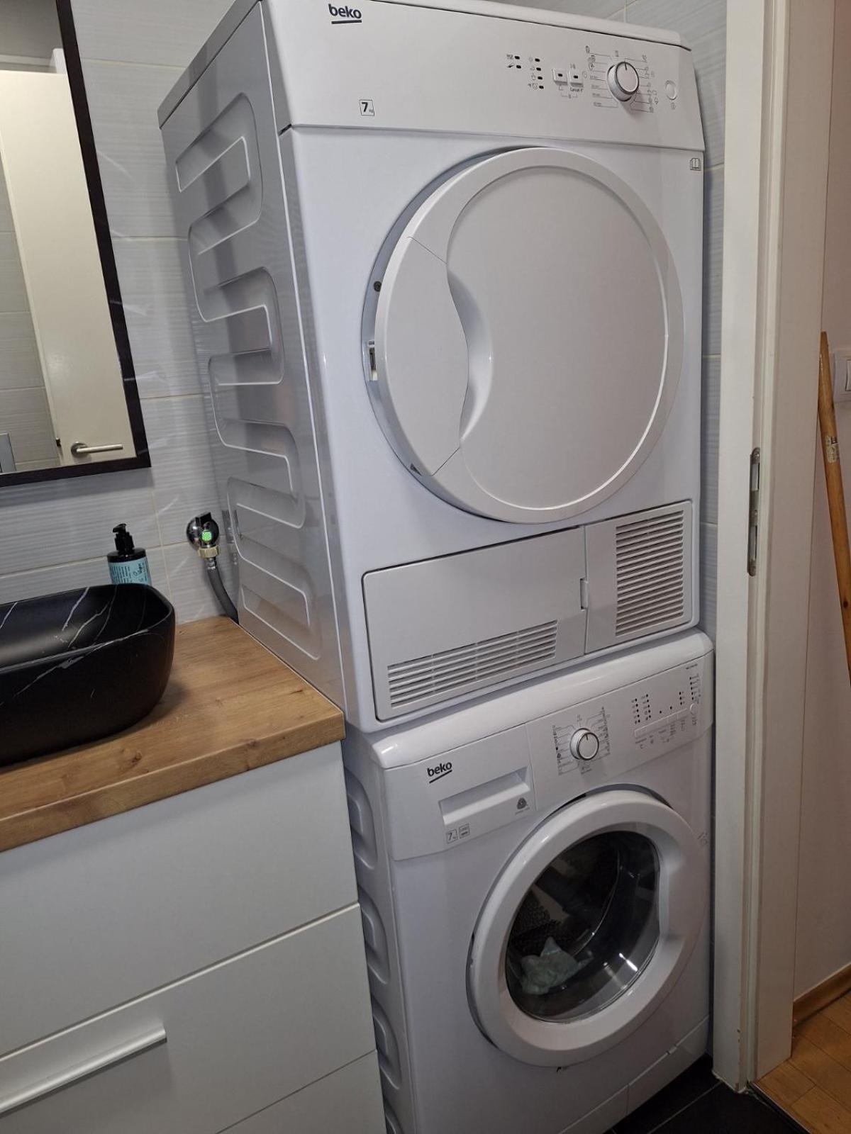 Apartman Lory, Zagreb, Downtown, With Own Parking In The Garage Extérieur photo
