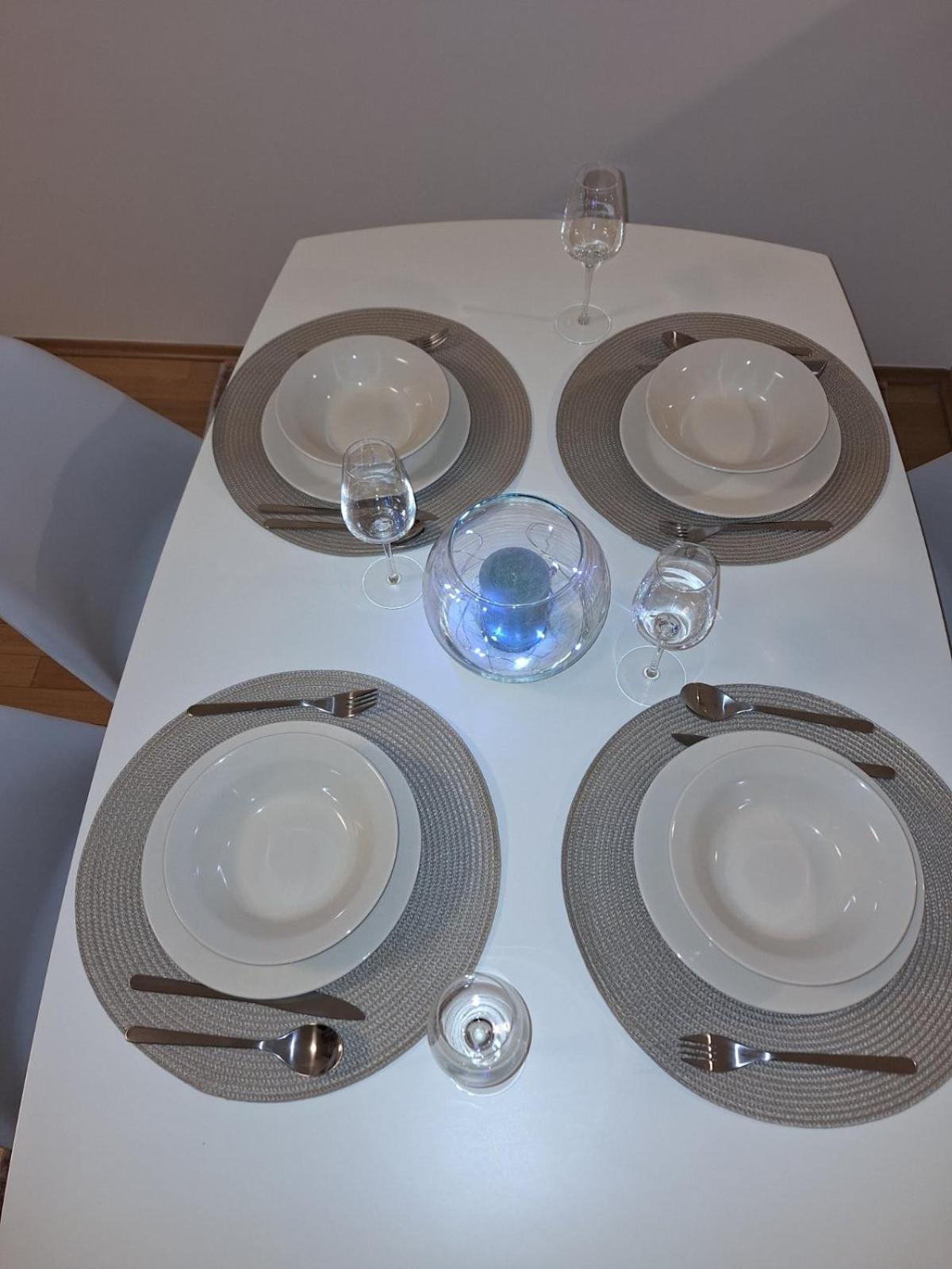 Apartman Lory, Zagreb, Downtown, With Own Parking In The Garage Extérieur photo