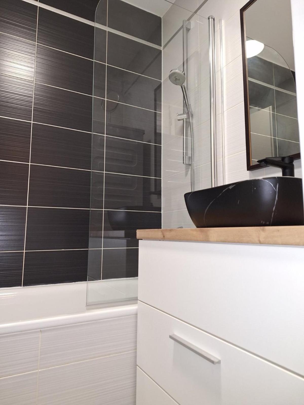Apartman Lory, Zagreb, Downtown, With Own Parking In The Garage Extérieur photo