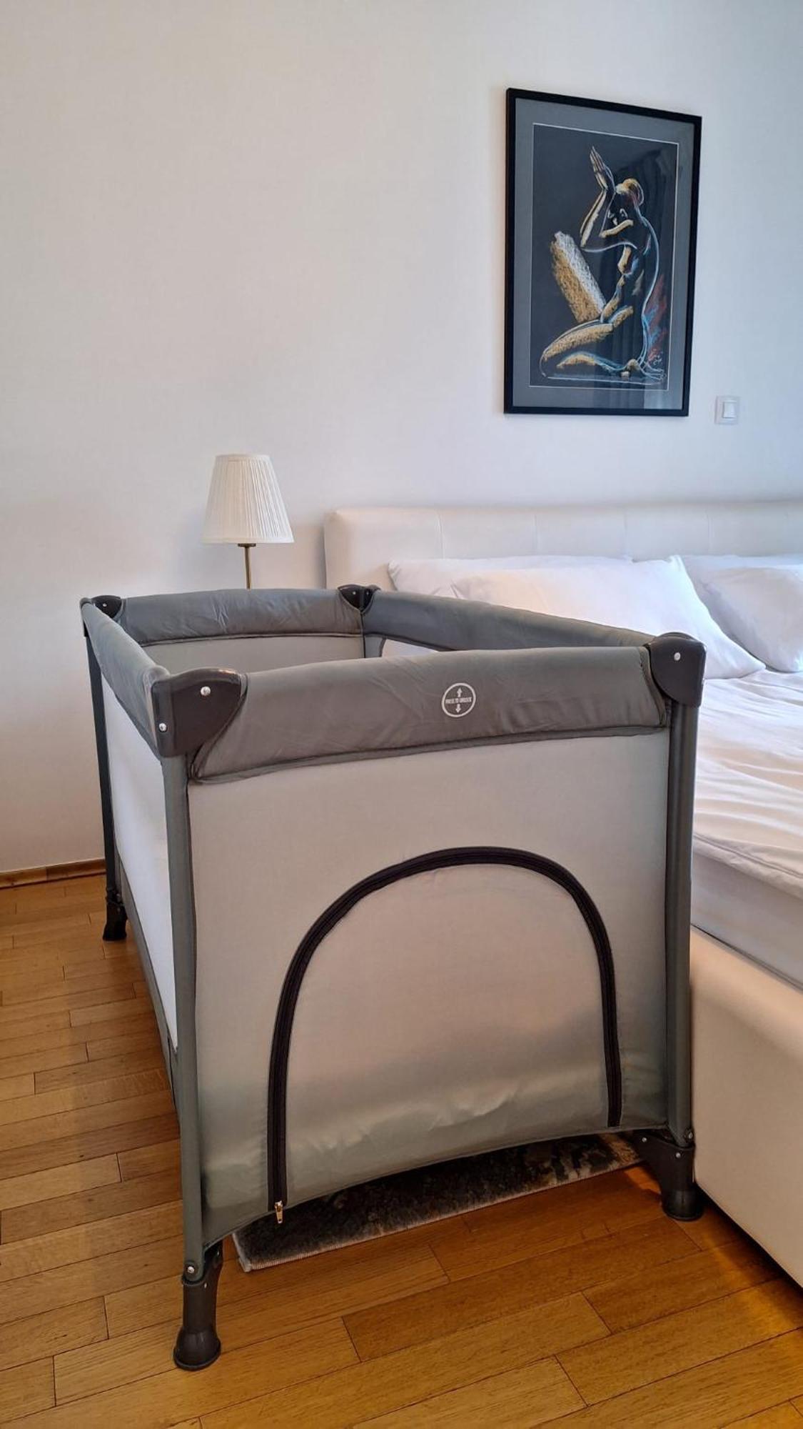 Apartman Lory, Zagreb, Downtown, With Own Parking In The Garage Extérieur photo