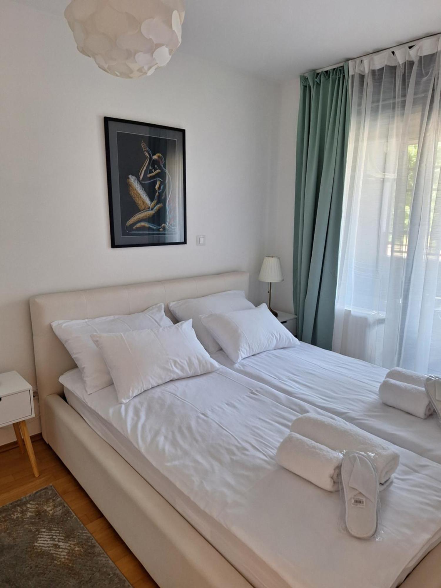 Apartman Lory, Zagreb, Downtown, With Own Parking In The Garage Extérieur photo